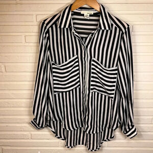 Sans Souci Black and White Striped Oversized Long Sleeve Top, Women’s Size Small